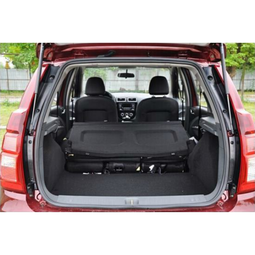 السيارات الصينية Dongfeng Price Cars السيارات الفاخرة سيارات الدفع الرباعي المستخدمة مع Great Dongfeng SUV للبيع